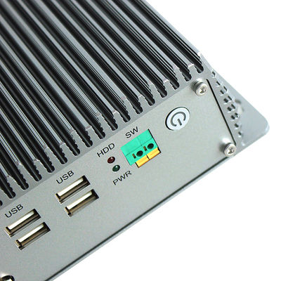 Το τραχύ μικρό βιομηχανικό τοπικό LAN 4 COM 8 USB RS232 RS485 8η ΚΜΕ 2 υπολογιστών